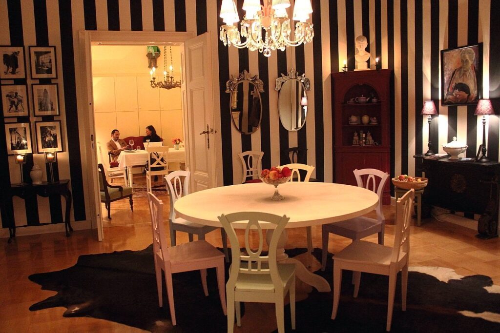 private dining Mezzanin 7