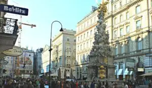 Flights to Vienna Austria: stopover city tour