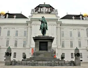 Austrian National Library, Josefsplatz