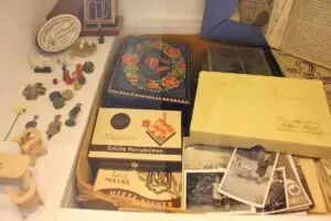 Jewish Museum Vienna: box of Lili Bial