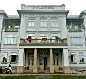 Otto Wagner Church: on site hospital 
