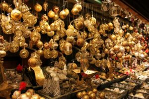 Chrstmas baubles at Rathausplatz Christkindlmarkt